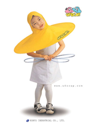 UFO Cap is A Wearable Umbrella Alternative