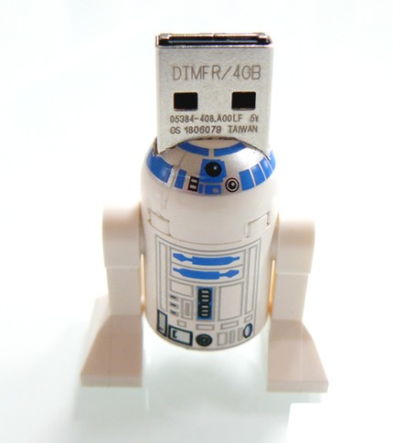 R2D2 Lego Fig USB Flash Drive