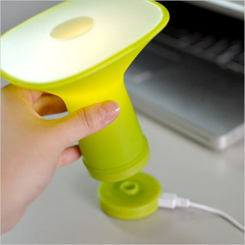 led portable light base Hotaru Mushroom Shaped Rechargeable LED Light