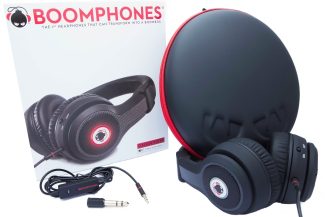 Boomphones, Headphones that Transform to a Boombox