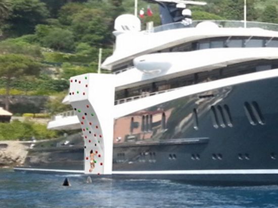 megayacht climbing wall Inflatable Climbing Wall (for your yacht)