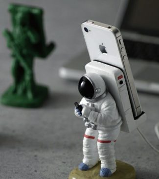 Astronaut and Soldier Smartphone Stands