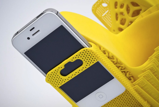 iphone shoe mashup iPhone Holding High Heel Shoe