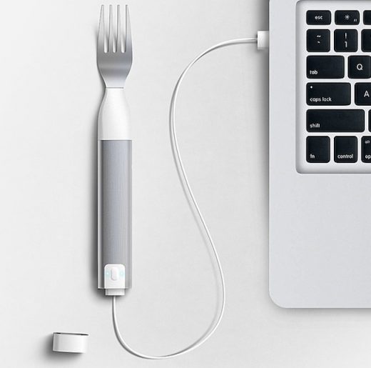 Smart Fork is USB Powered, App-Controlled