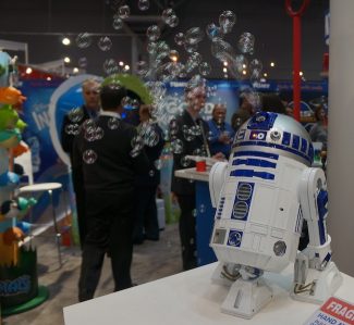 Bubble Blowing R2-D2