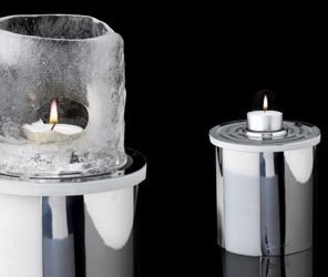 Ice Candle Burns and Melts at the Same Time
