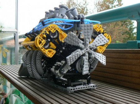 Working V8 Engine Made of Legos