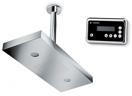 Showerhead with a Remote Keypad and Chromotherapy
