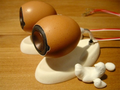 Eggshell Speakers Made from Real Eggs