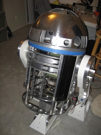 R2D2 Robot Controlled by an iPhone