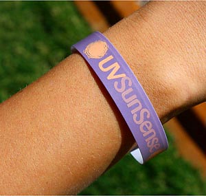 UV SunSense Wristbands Measure Sun Exposure
