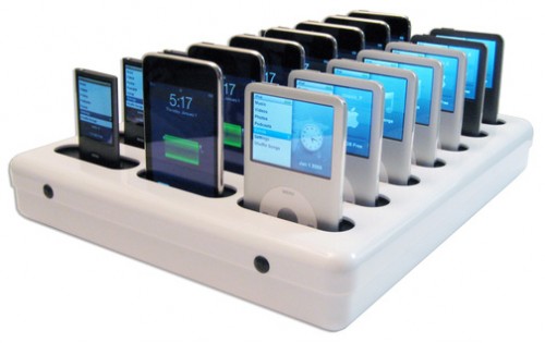 Parasync: A Dock for 20 iPods or iPhones