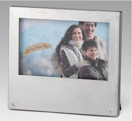 Really Snowing Picture Frame is like a Flat Snowglobe