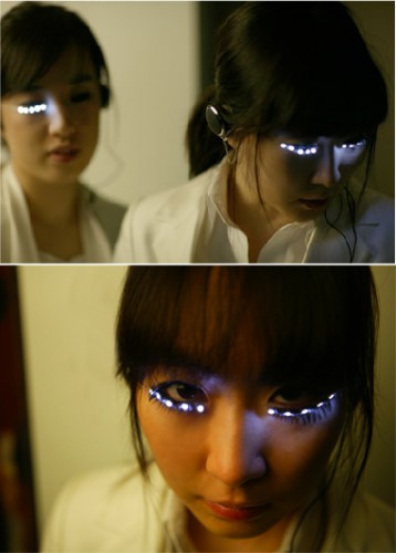 Freaky LED Eyelashes