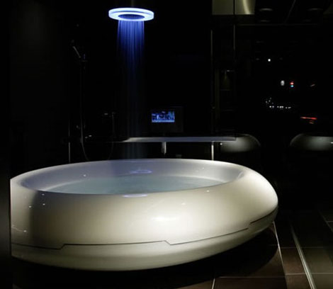 Spaceship Bathtub is Out of this World