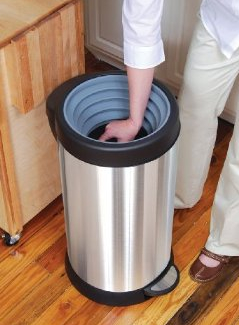 Self-Powered Compacting Trash Can