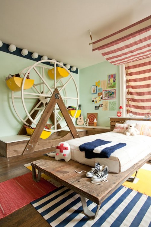 Ferris Wheel Storage for a Kid's Room