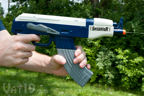 Saturator AK47 Water Gun Puts Automatic Weaponry in Water Fights