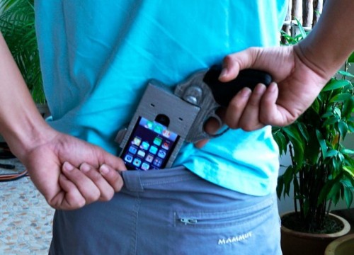 Weaponized Smartphone: The Ultimate iPhone Case