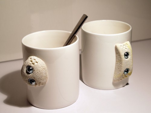 Work Your Fingers with the Cliff Hanger Mug