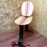 rolling skateboard chair