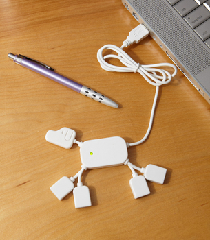 USB Hub Dog