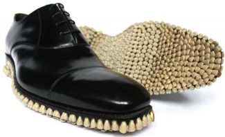 Shoes with 1050 Teeth on the Soles