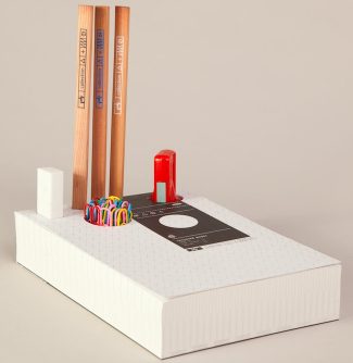 Memo Pad Organizer Holds Supplies in the Paper