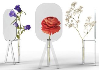 Big Bloom Magnifying Vase