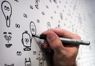 Googly Eye Wallpaper Lets You Draw Your Own Characters 