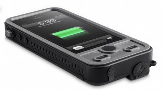 Mojo Refuel Aqua is a Waterproof Battery Case for iPhone