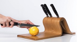 Knife Block with Cutting Board